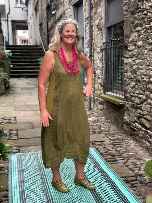 Stunning  Olive Green Pure Linen AKouma Dress with Pockets Cocoon Fits Size 12-20