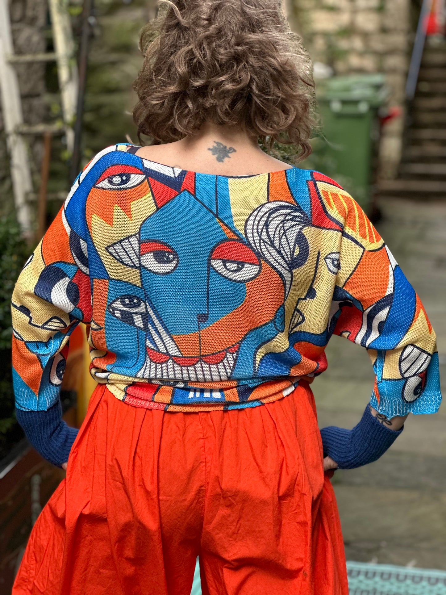 ODA Soft Knitted Top Size 8-18