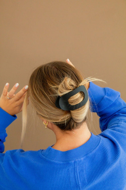 Flat hair clips