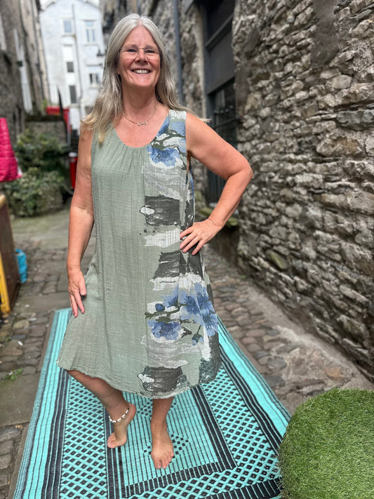 Sale Item Stunning Cotton Garden Dress Fits Size 8-20