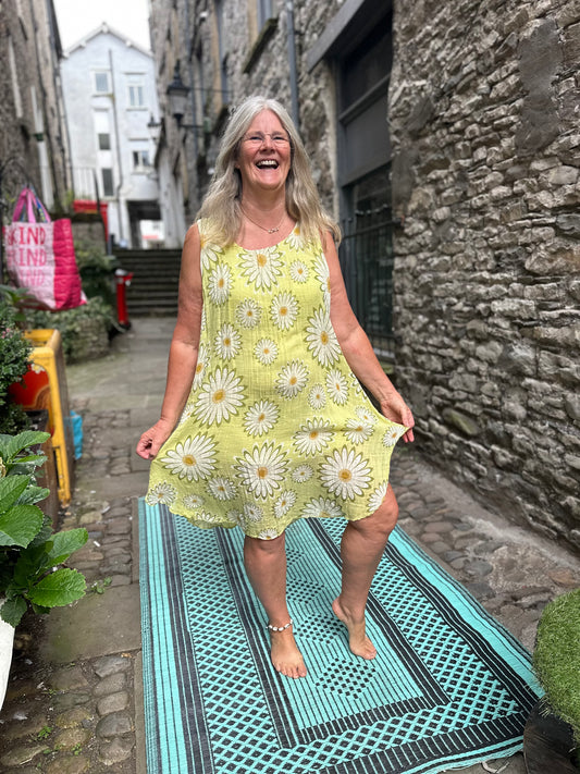 Sale Item Stunning Cotton Garden Dress Fits Size 8-20