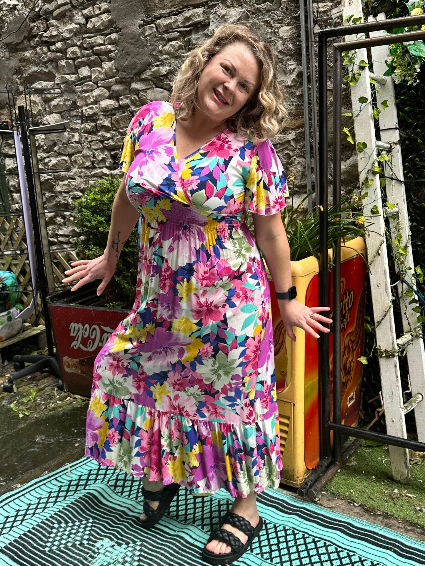 Petal Sleeves Atta Dress In Maxi Length Fits Size 8-16
