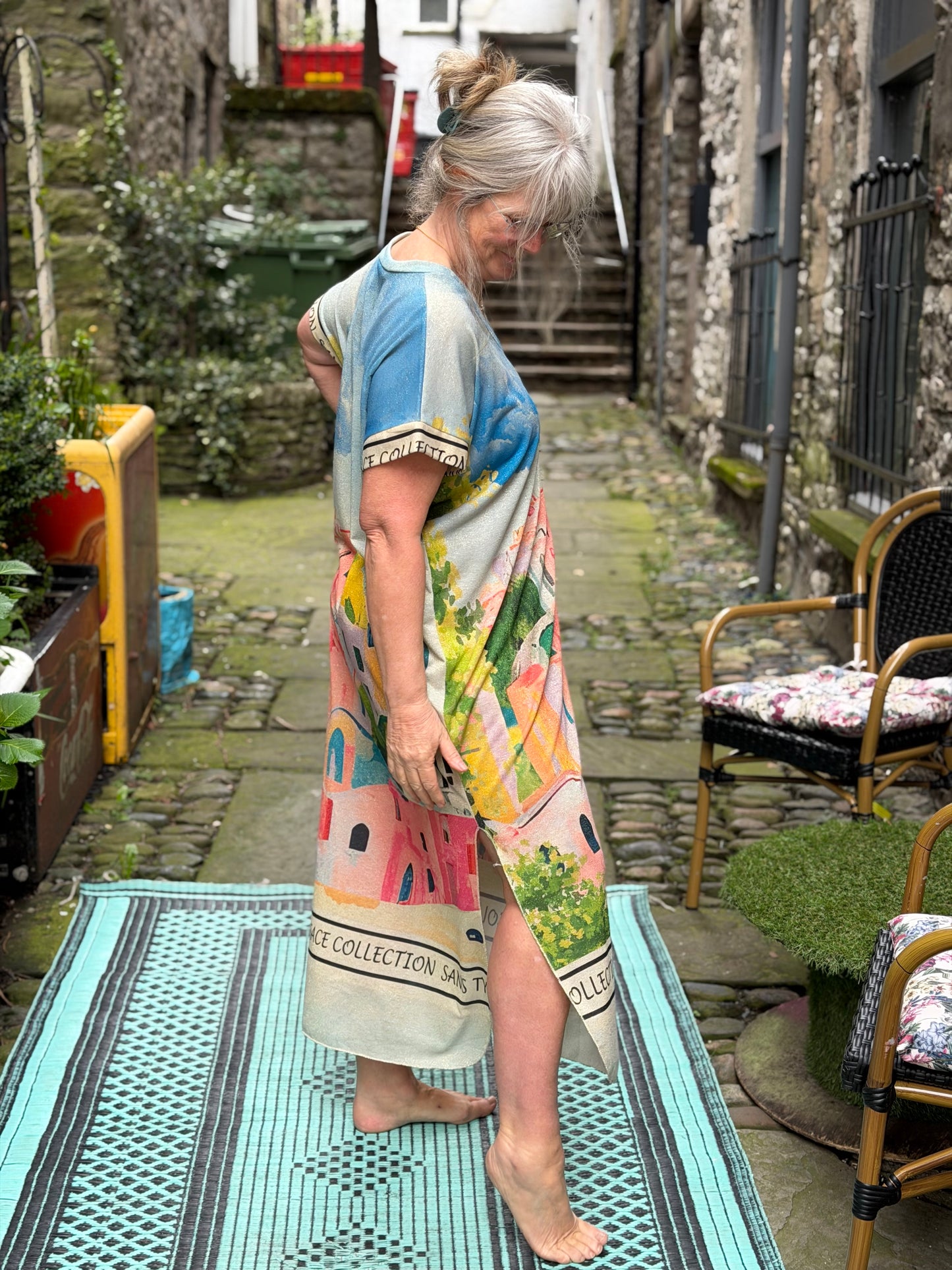 Stunning Arty Venetian Dress Fits Size 10-20