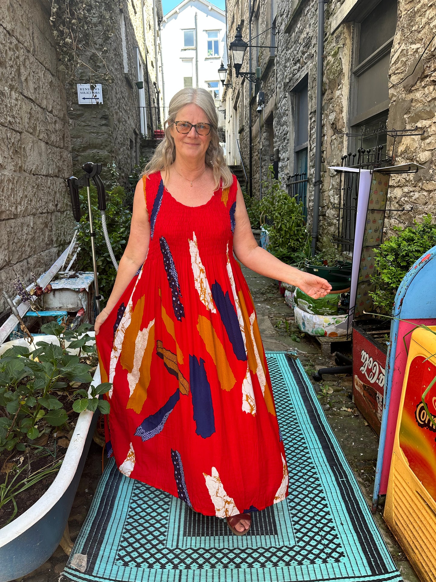Stunning Tenda Ruched Dress Fits up to Size 26