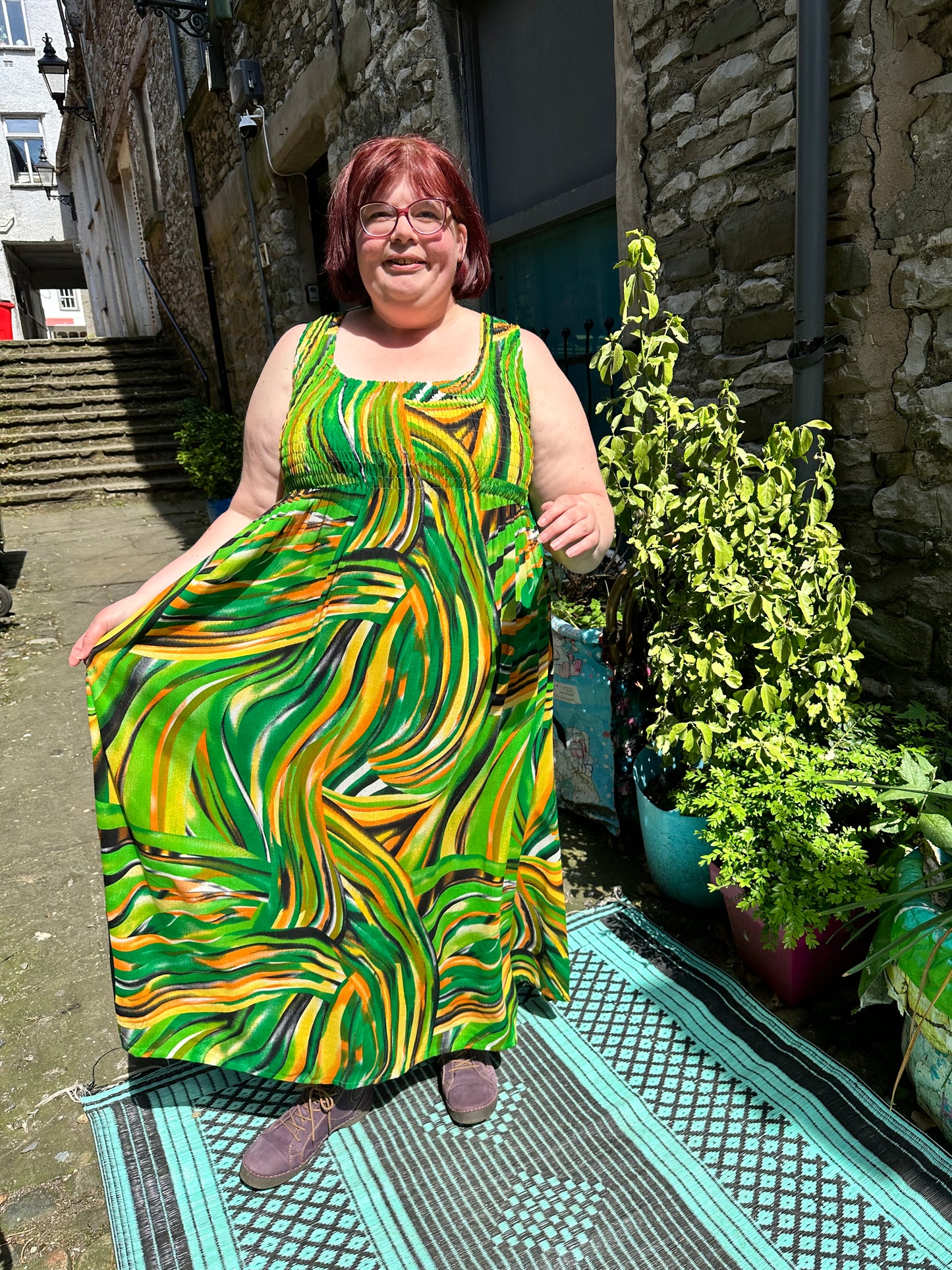 Stunning Tenda Ruched Dress Fits up to Size 26