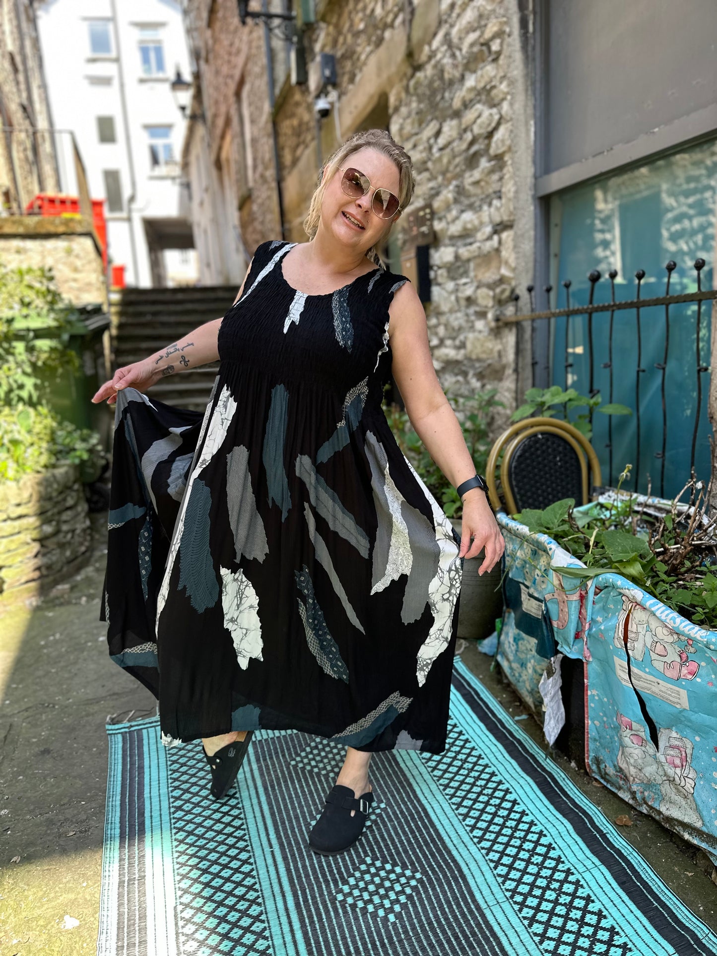 Stunning Tenda Ruched Dress Fits up to Size 26