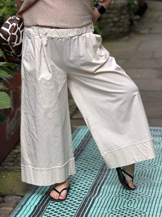 Super-Stretch Beige Wide-Leg Trousers One Size 10-22