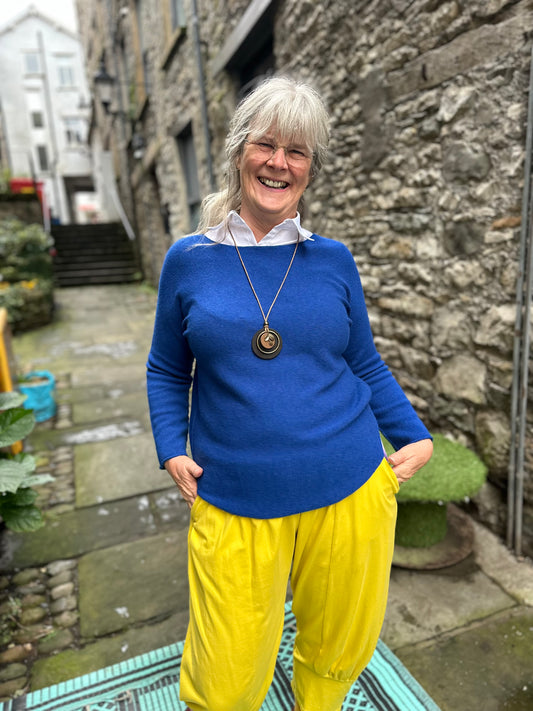 Stunning Ayana knitted Jumper In Colour Size 8-18