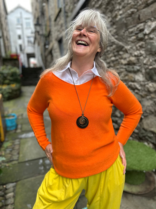 Stunning Ayana knitted Scoop Neckline Jumper In Orange Size 8-18