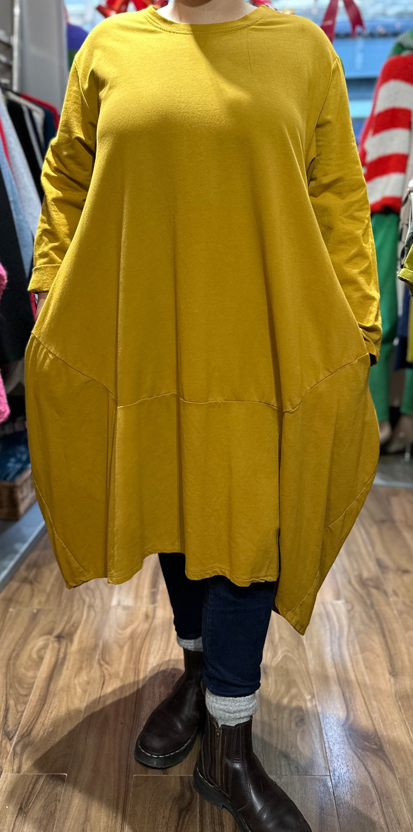 Made In Italy Two Pockets Mustard Cocoon Dress Fits Sizes 14-22