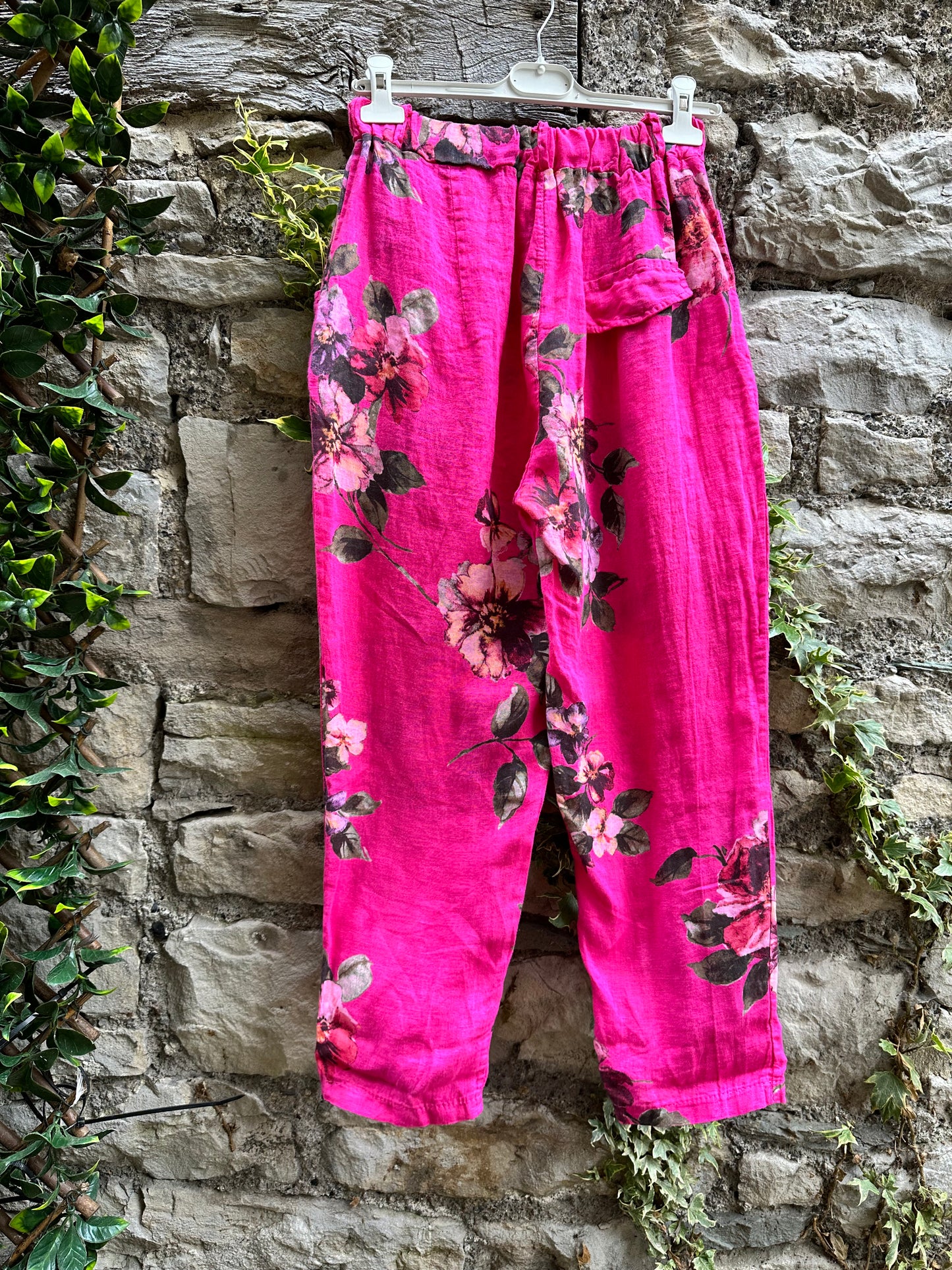 Floral Loba Pure Linen Pink Trousers With Tapered Cuffs Fits Size 8-14