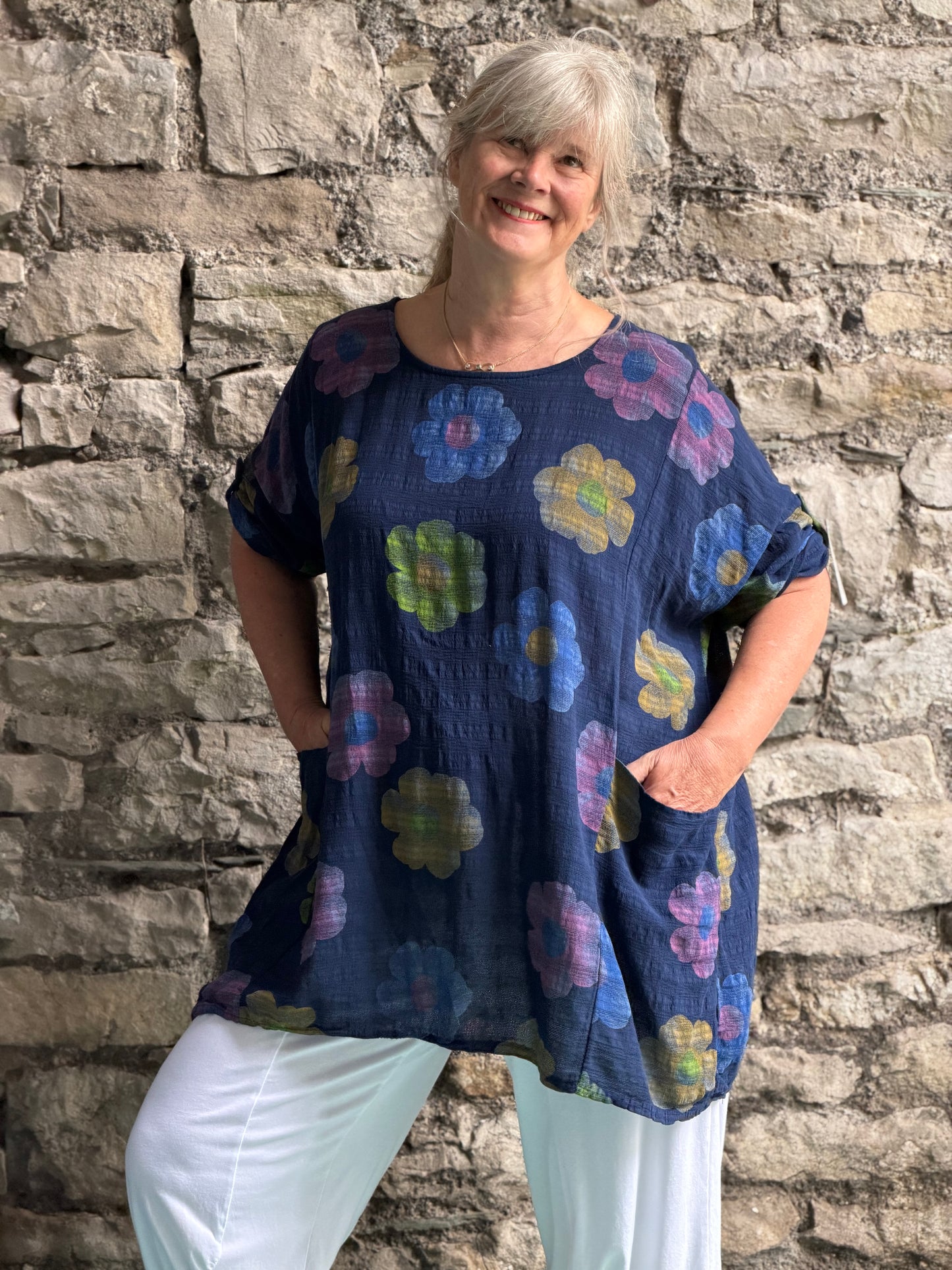 100% Cotton Two Pockets Daisy Amma Top One Size Fit Size 12-20