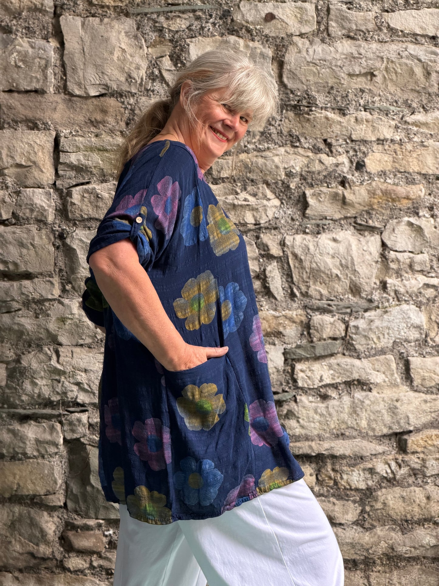 100% Cotton Two Pockets Daisy Amma Top One Size Fit Size 12-20