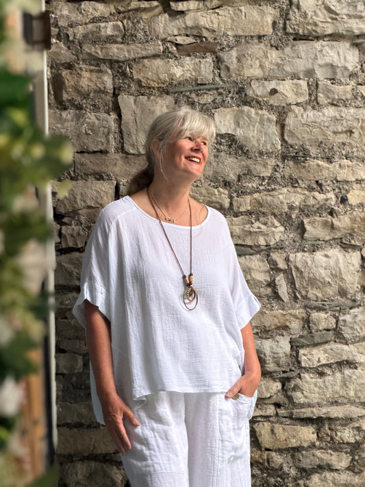 Soft Loose Fit White Linen and Cotton Top One Size Fits 12-22