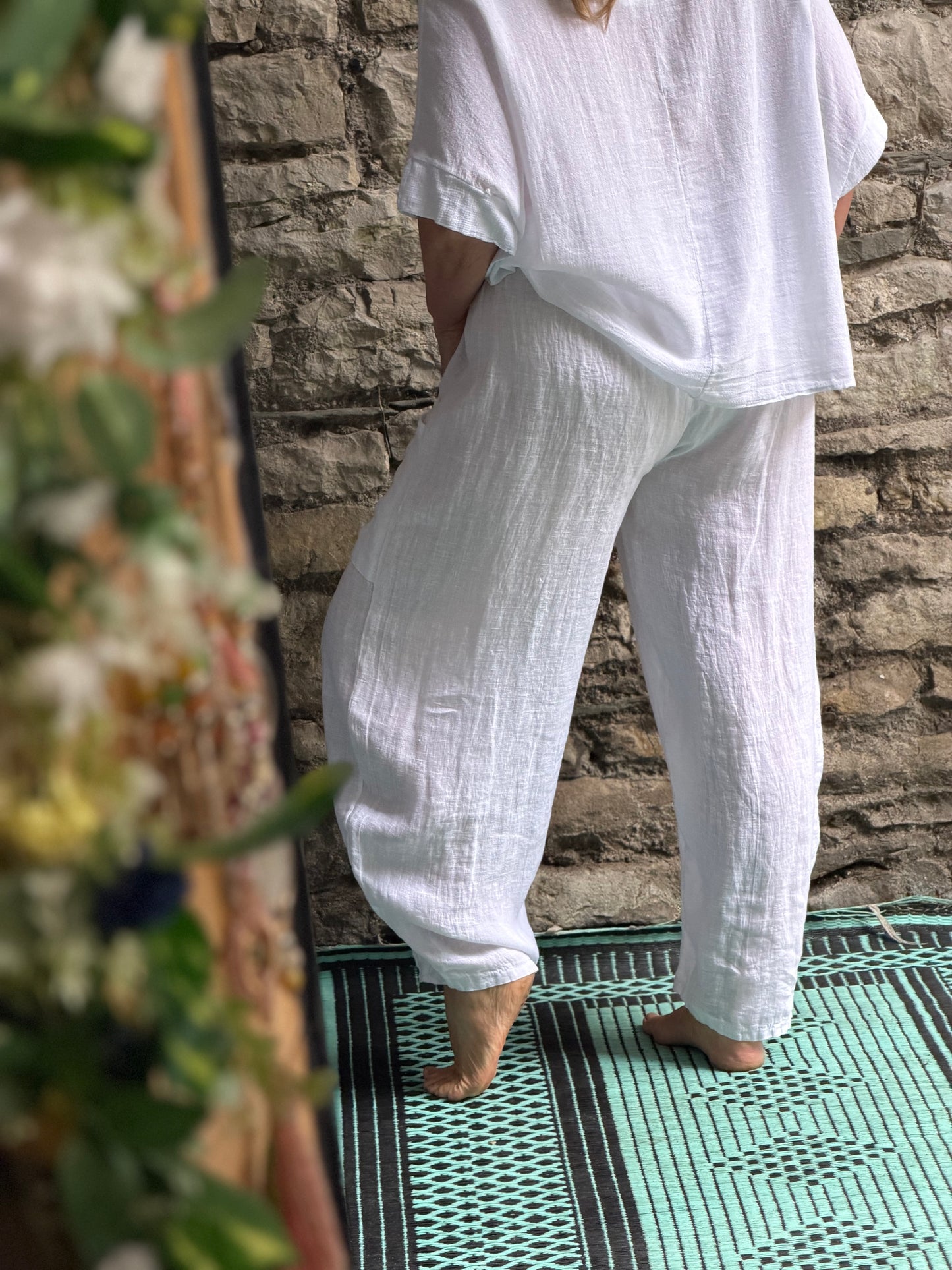 Pure Linen Two Pockets White Linen Trousers Fits Size 10-18