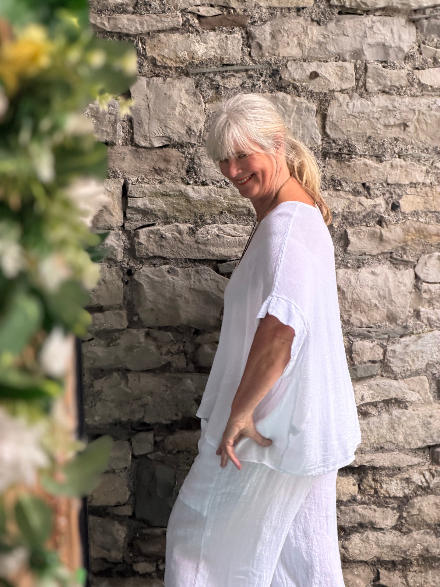 Soft Loose Fit White Linen and Cotton Top One Size Fits 12-22