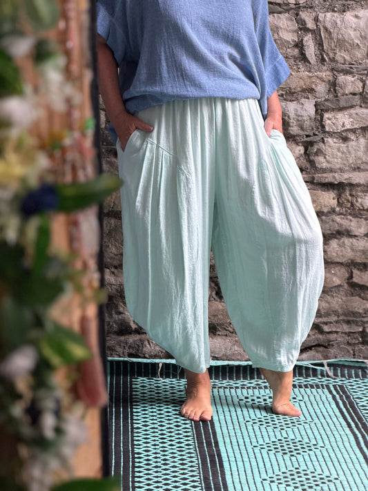 Elegant Linen Mix Trousers In Mint Colour Fits Size 10-22