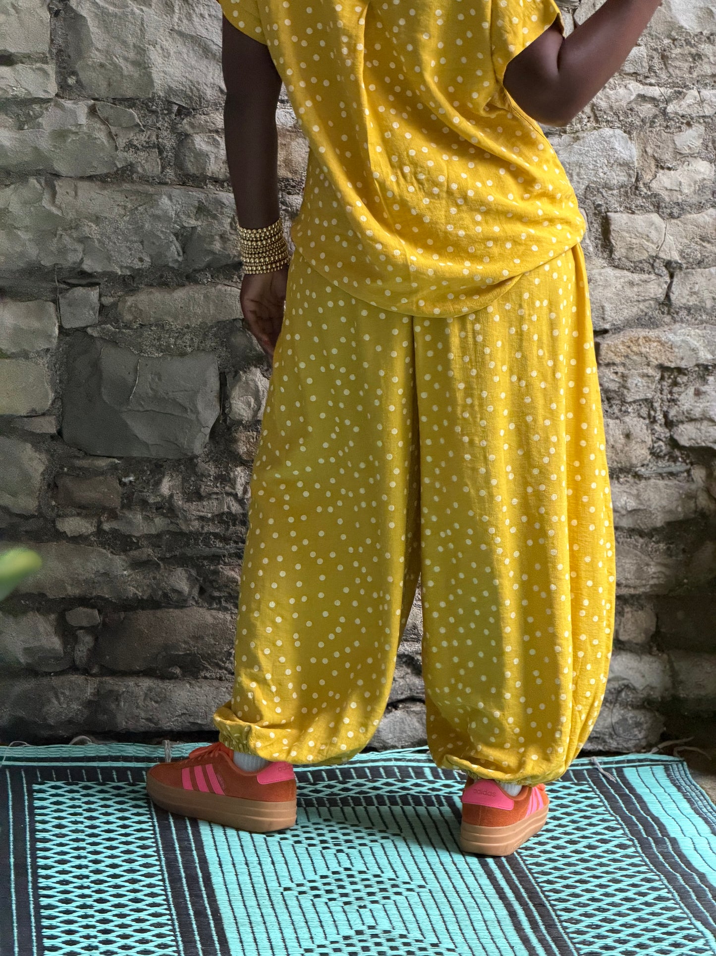 Made in Italy Stunning Chiima Trousers One Size Fits 8-18 Mustard