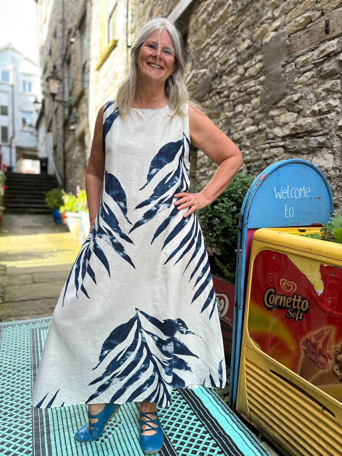 Linen Palm Print Long Dress Fits Size 12-18