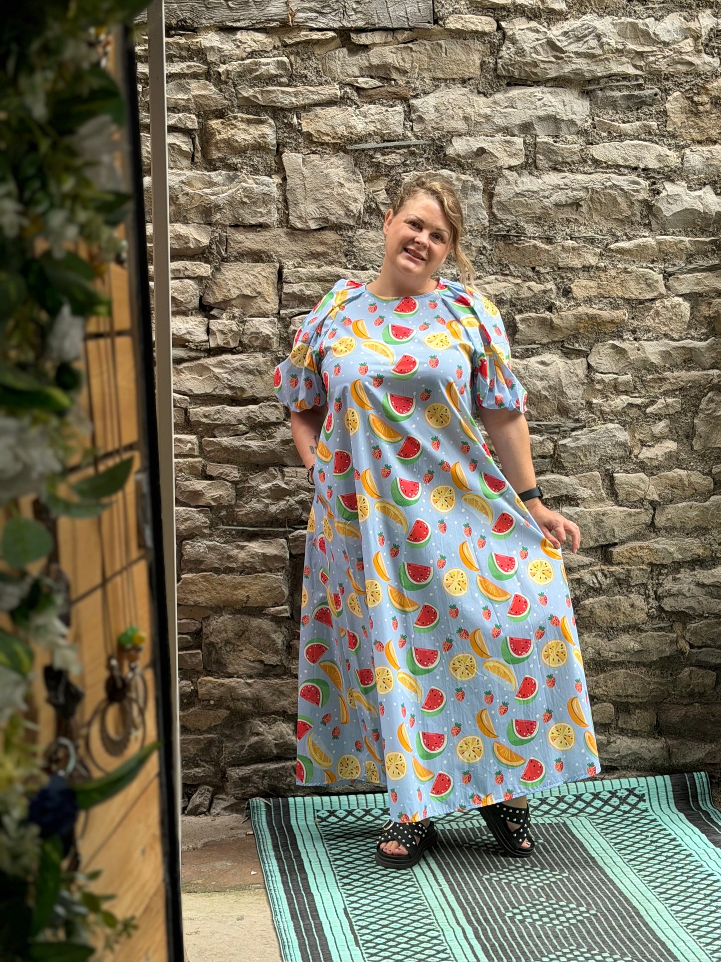 Stunning Long Melon Print Maxi Dress One Size Fit Sz 10-18