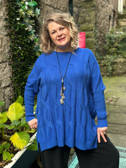 Stunning Cable Knit Jumper In Cobalt Blue Fits Size 10-24