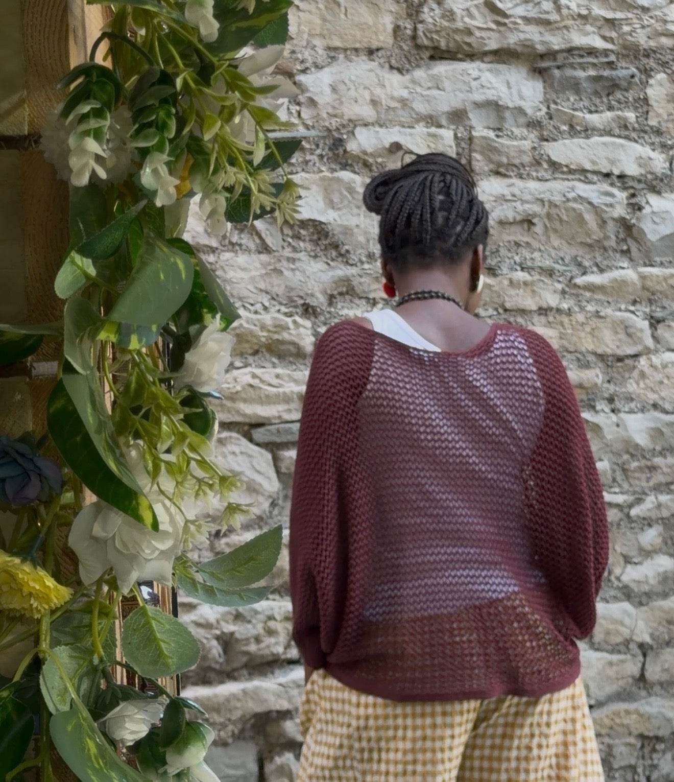 Stunning AFFINAH Layering Fish Net Top Size 10-24 In Burgundy