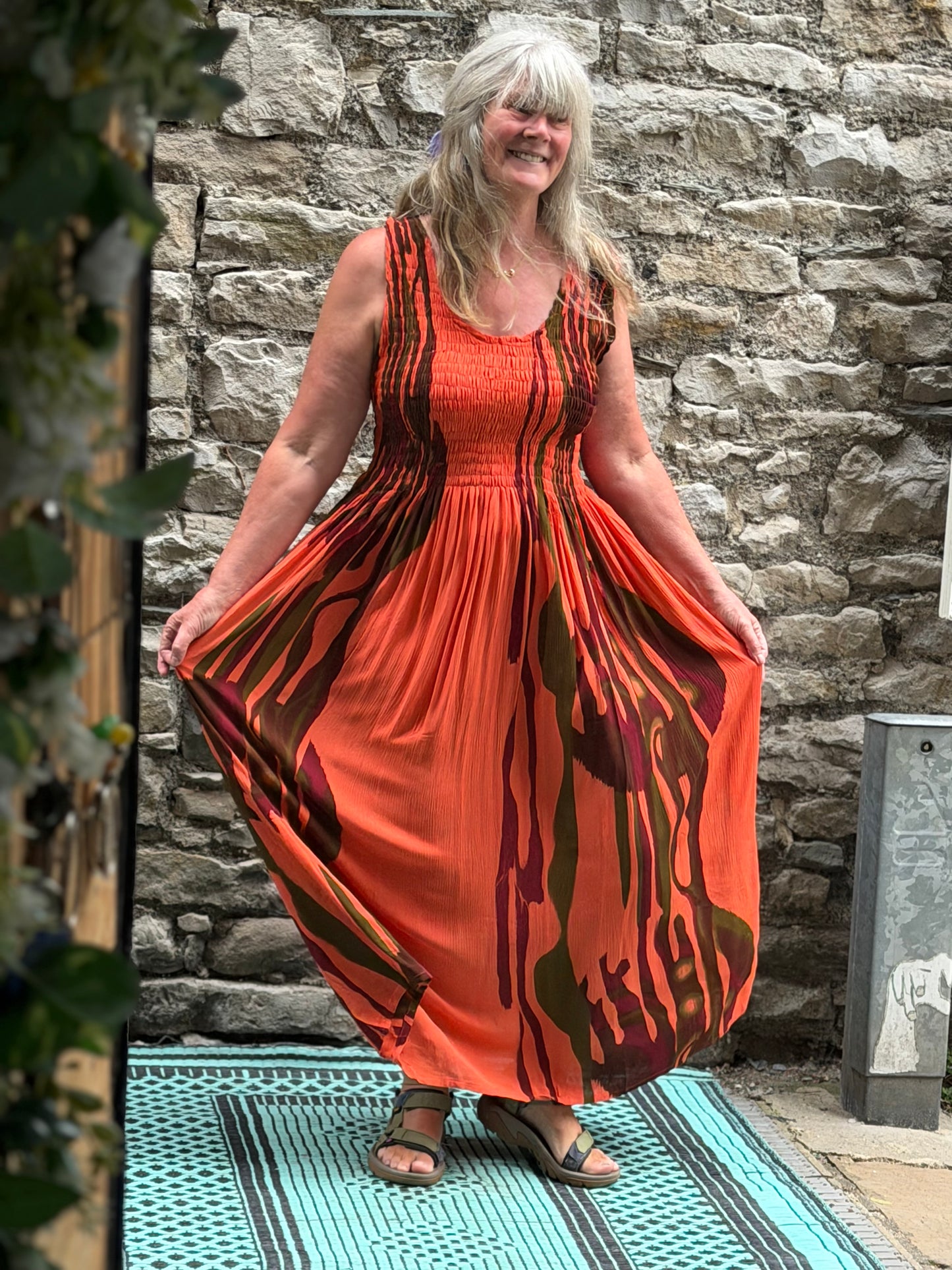 Stunning Tenda Ruched Dress Fits up to Size 26