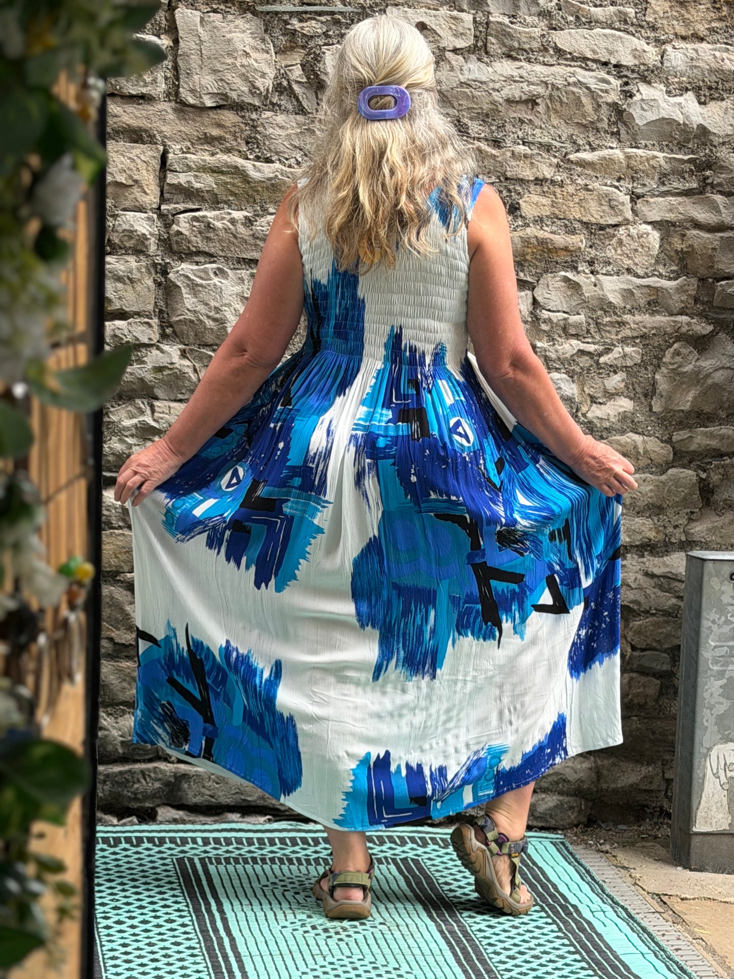 Stunning Tenda Ruched Dress Fits up to Size 26