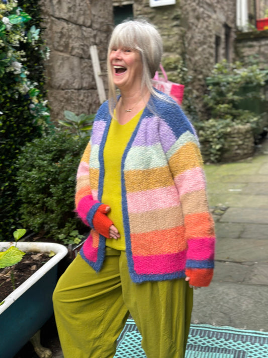 Stunning Soft Knit Woolly Striped Cardigan Size L