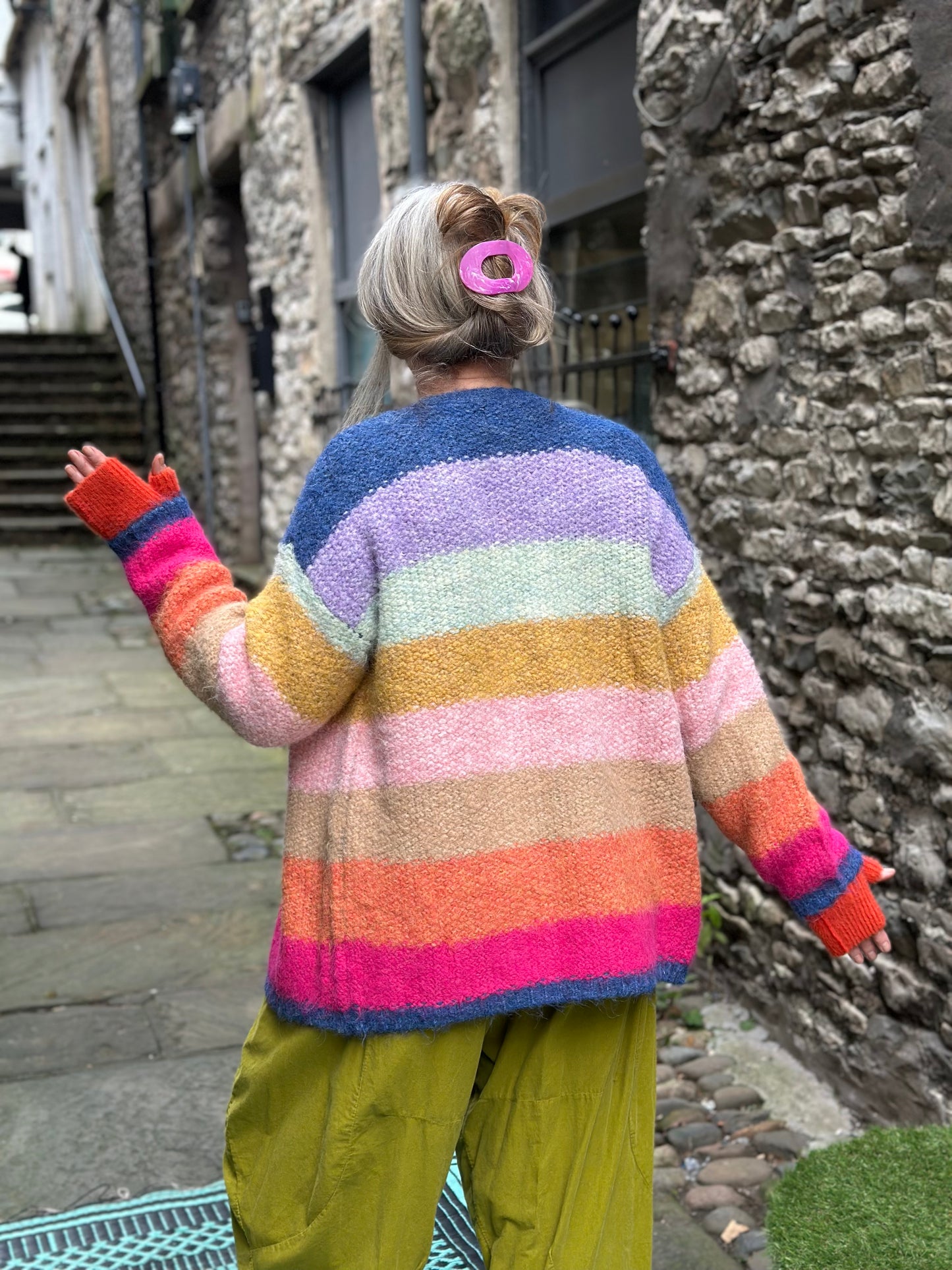 Stunning Soft Knit Woolly Striped Cardigan Size S